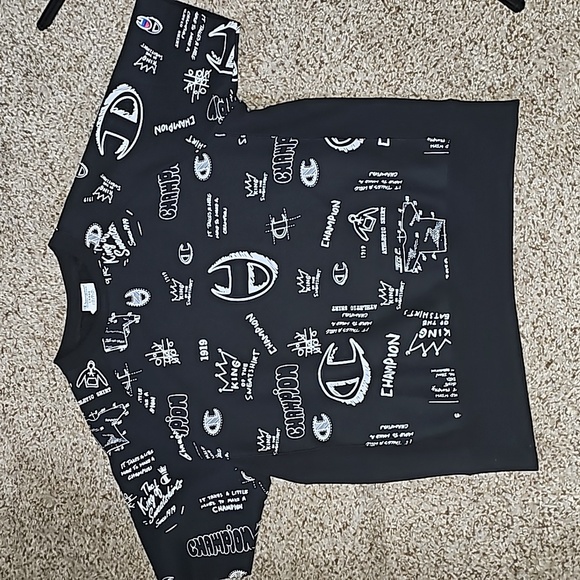 Champion Short Sleeve Sweatshirt - Picture 1 of 5